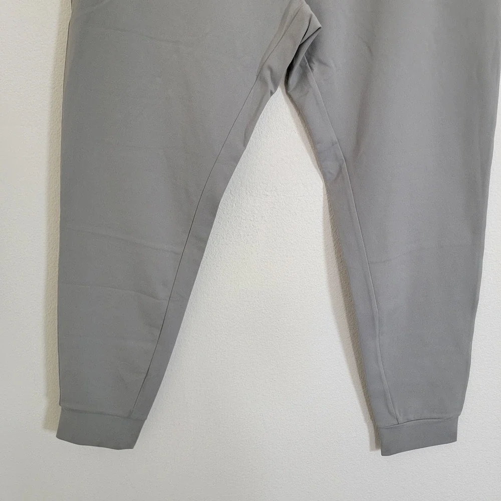 Public Rec Men Grey Athletic Performance Jogger Pant Slim Fit Pockets 30x30 EUC